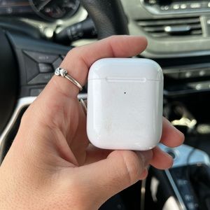 Gen 2 Apple air pods